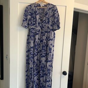 & Other Stories Blue and White Patterned Maxi Dress